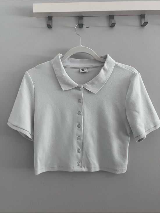 Aritzia Tops - Aritzia Sunday Best Cropped Polo Button-Up